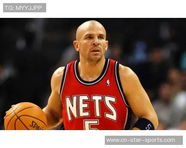 足球赛场上的黑人球星与白人球星实力对比与历史影响分析